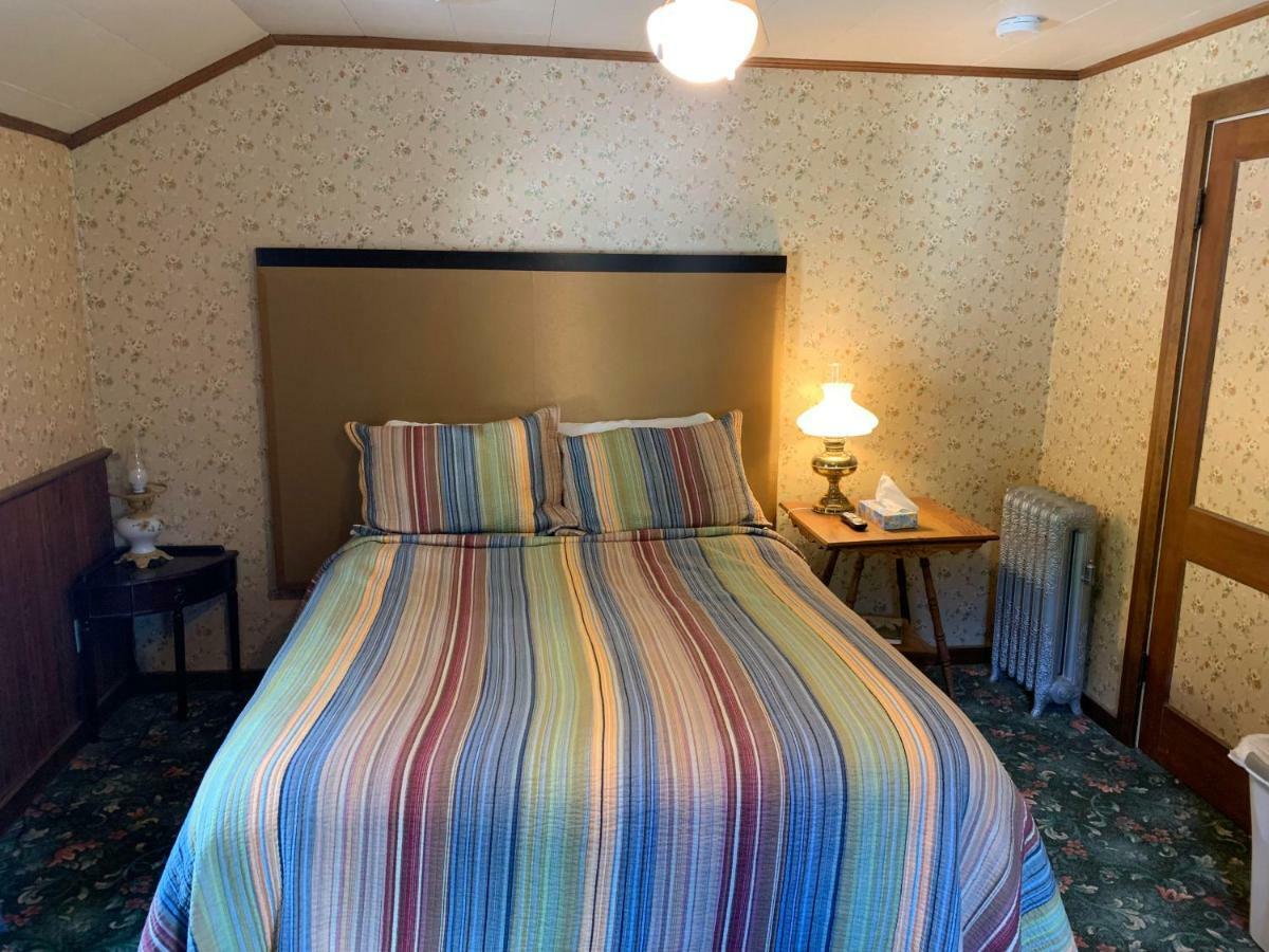 Maple Lane Empire Motel Екстериор снимка